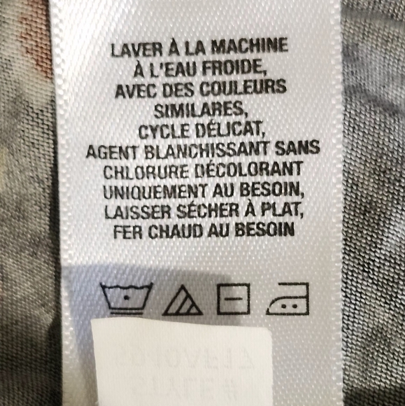 Aeropostale Black Floral Bell Sleeve Top - Picture 8 of 8